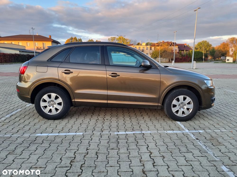 Audi Q3 2.0 TDI - 1