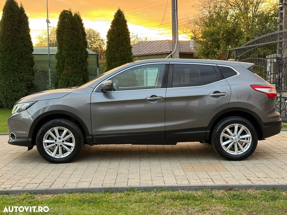 Nissan Qashqai 1.6 DCI N-Connecta - 20