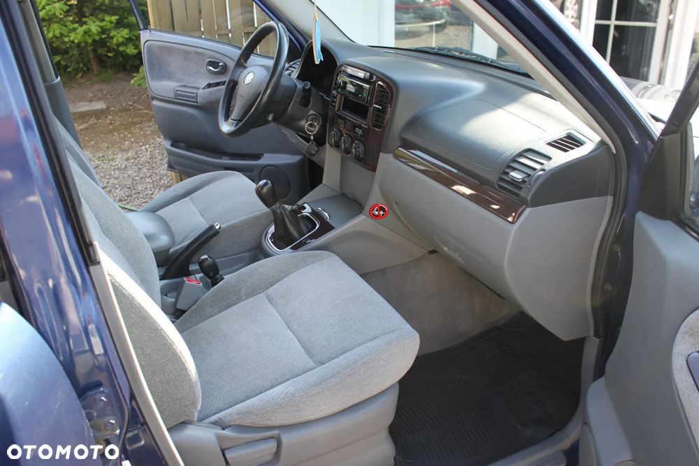 Suzuki Grand Vitara - 16