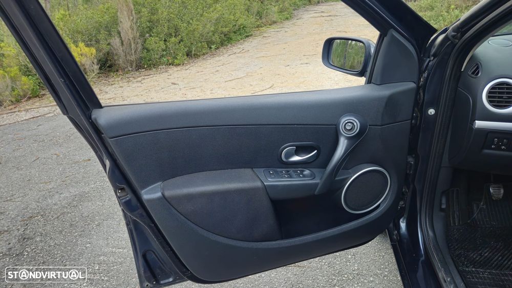 Renault Clio 1.5 dCi Dynamique - 8