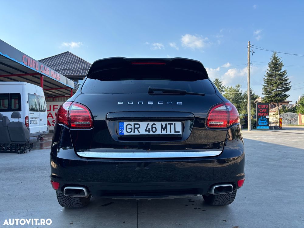 Porsche Cayenne - 11