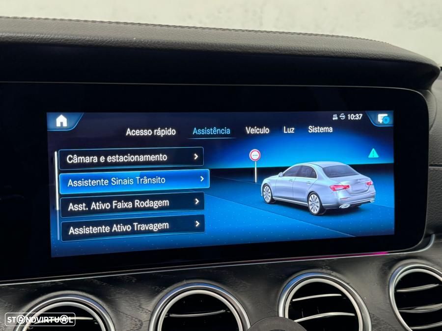 Mercedes-Benz E 300 de 9G-TRONIC AMG Line - 32