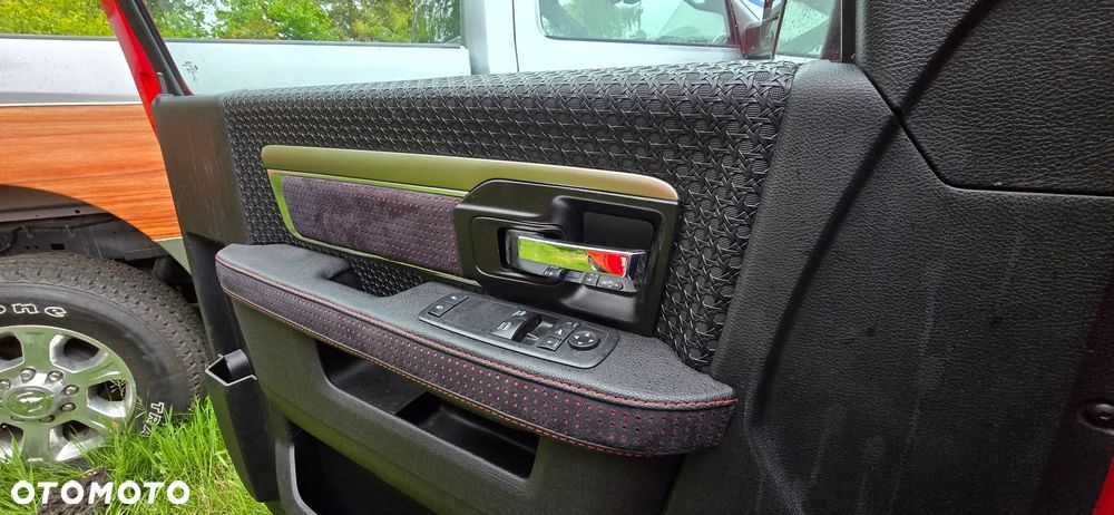 RAM 1500 - 14