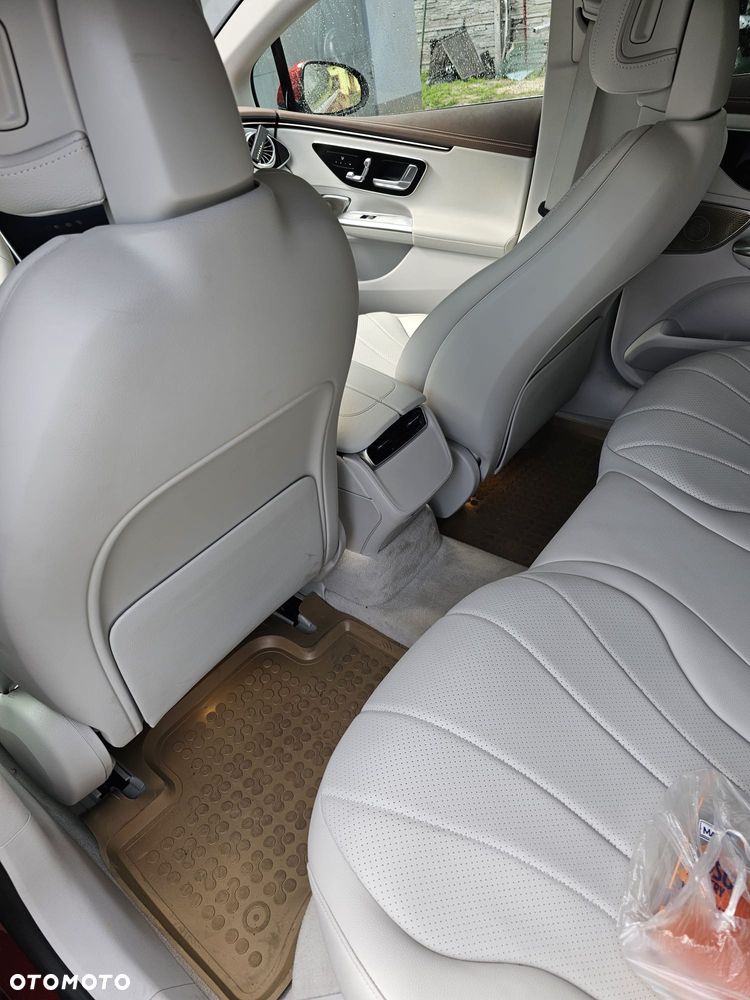 Mercedes-Benz EQE 300 Edition - 6