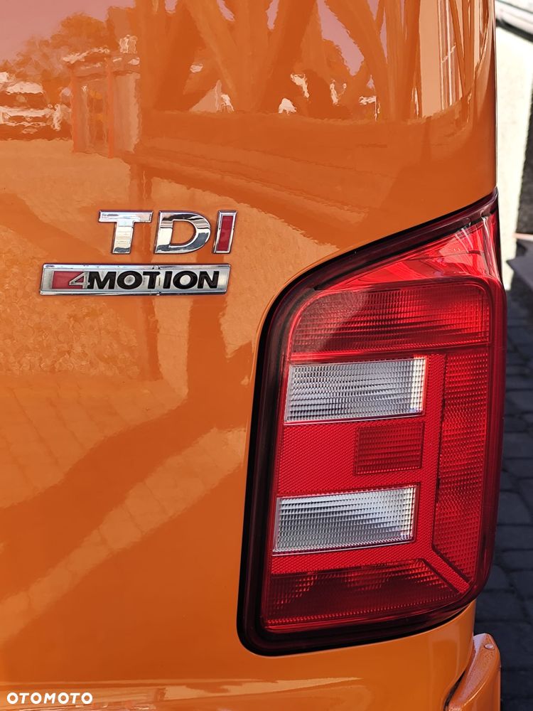 Volkswagen Transporter T6 2.0TDI LONG 4MOTION 4X4 - 22