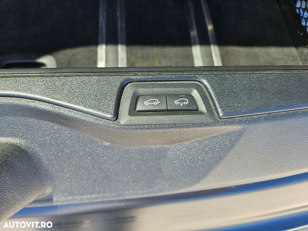 BMW X5 M M60i xDrive AT MHEV - 32