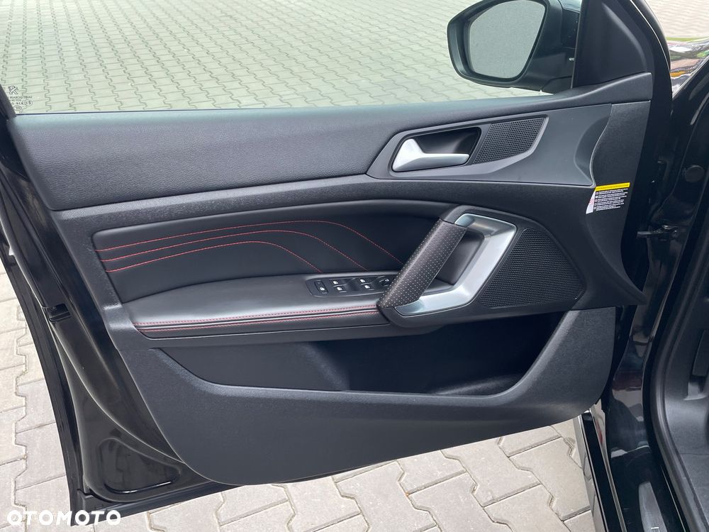 Peugeot 308 - 18