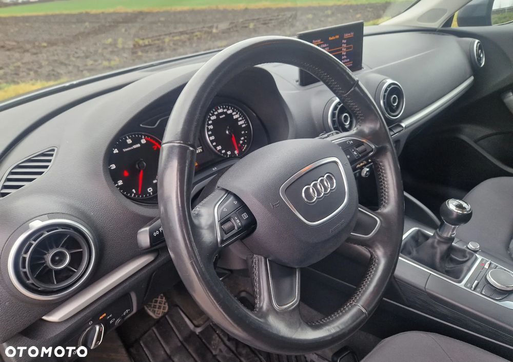 Audi A3 Sportback - 17