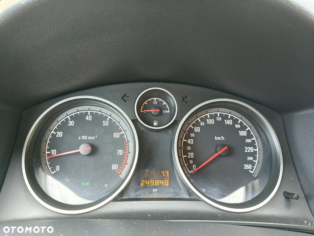 Opel Astra 1.4 Caravan Cosmo - 15