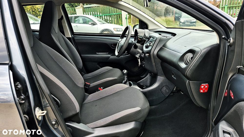Toyota Aygo x-final - 39