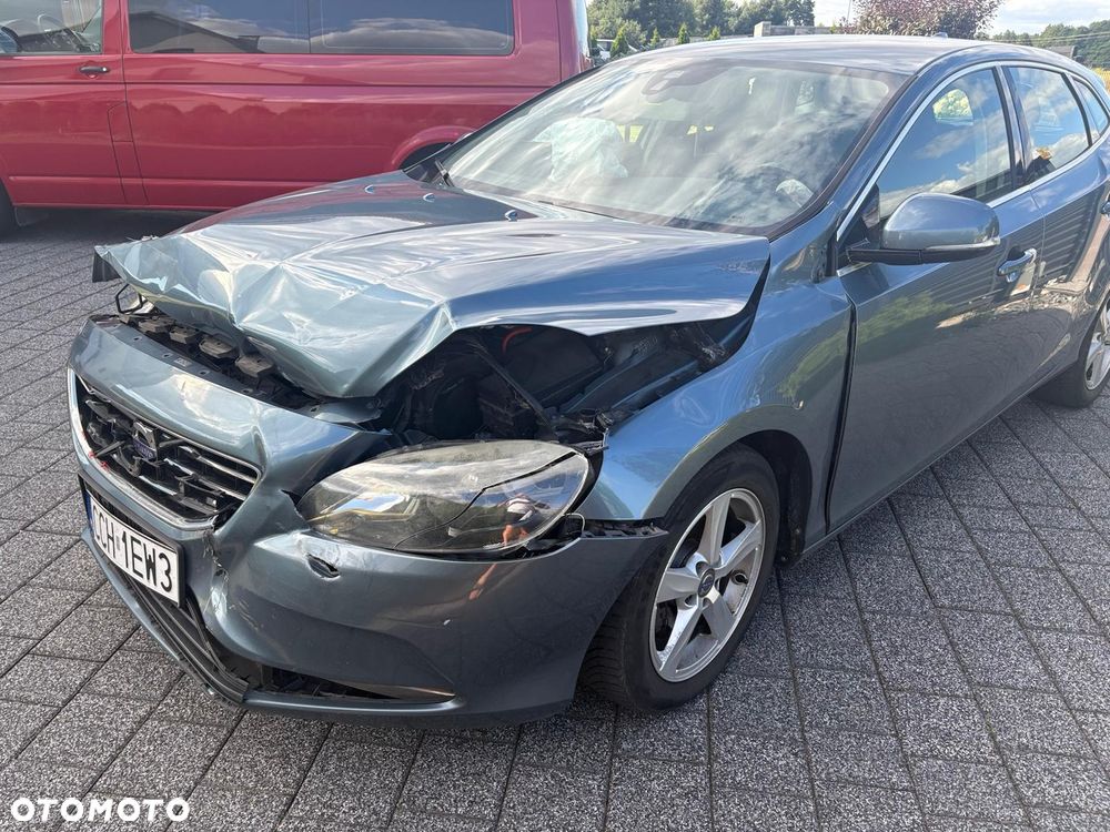 Volvo V40 D2 Momentum - 6