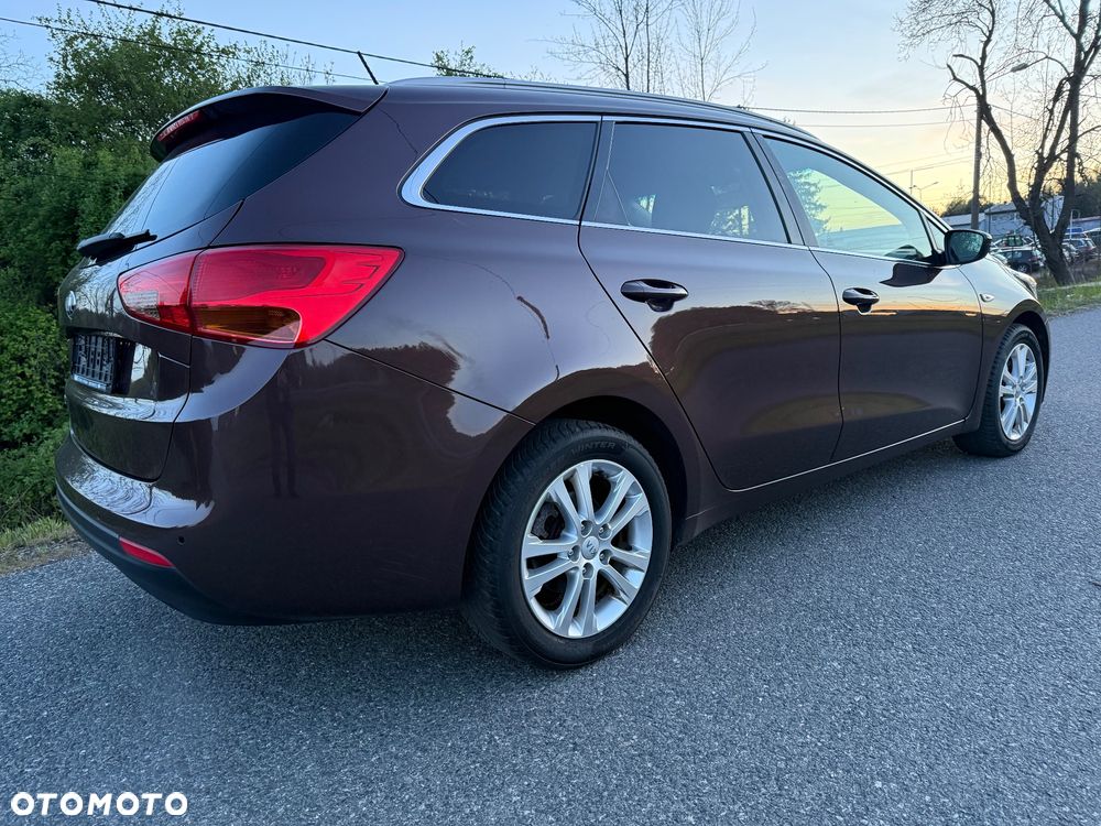 Kia Ceed 1.6 GDI Platinum Edition - 13
