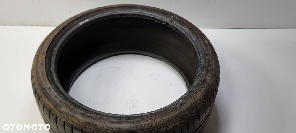 OPONA 245/35 19" BRIDGESTONE LATO CHEVROLET CORVETTE C7 - 8
