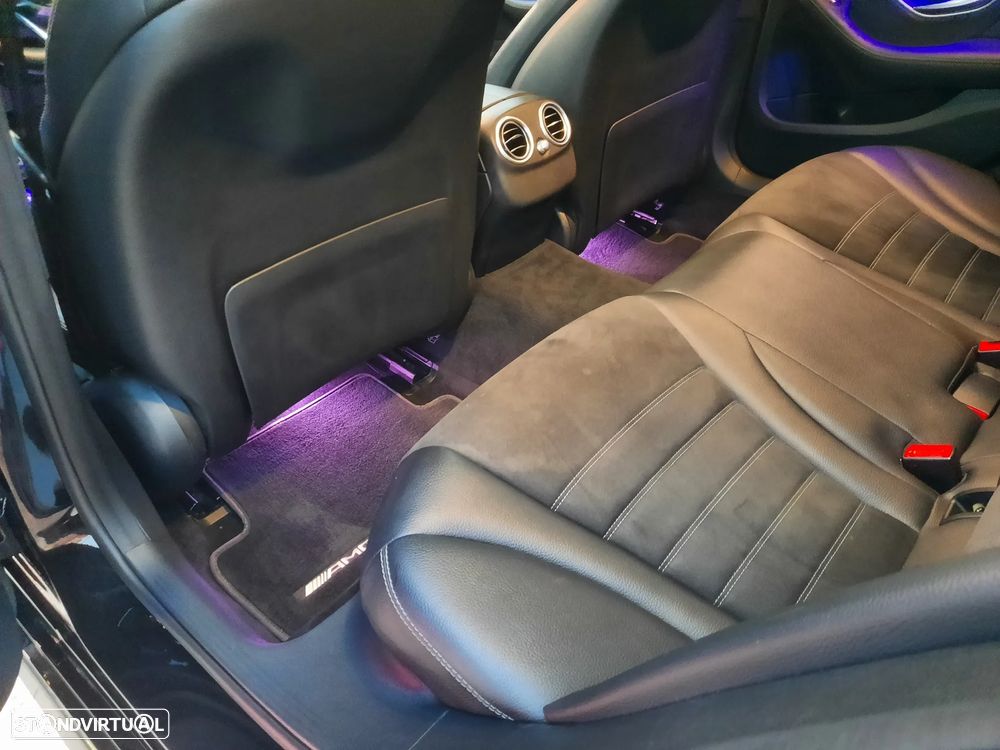 Mercedes-Benz C 300 de AMG Line - 30