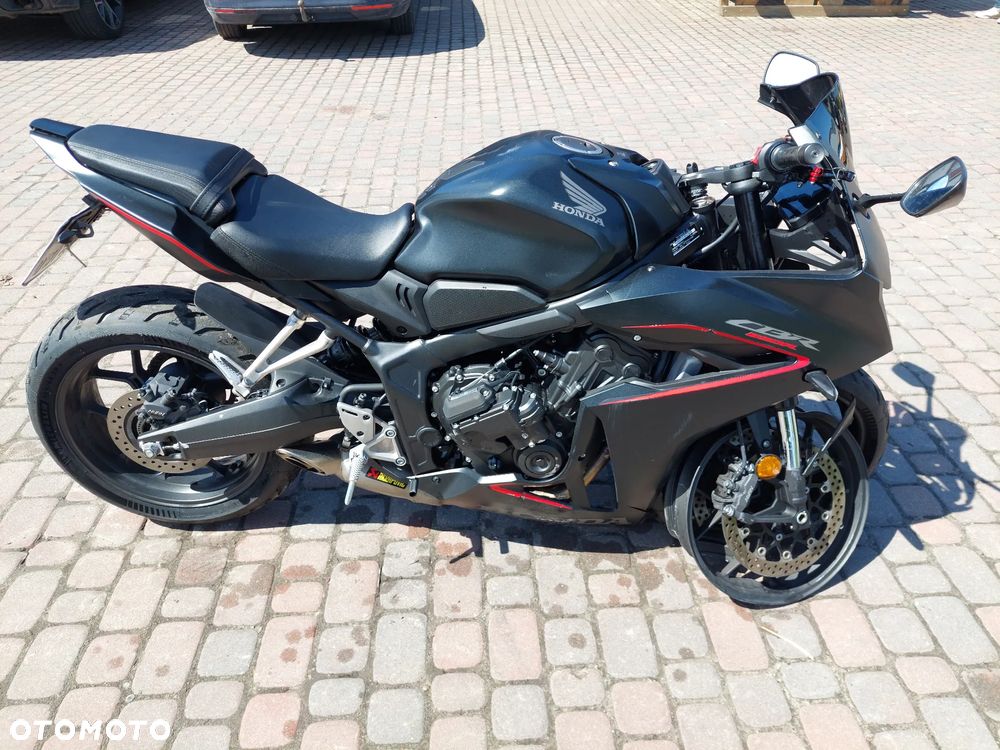 Honda CBR - 6