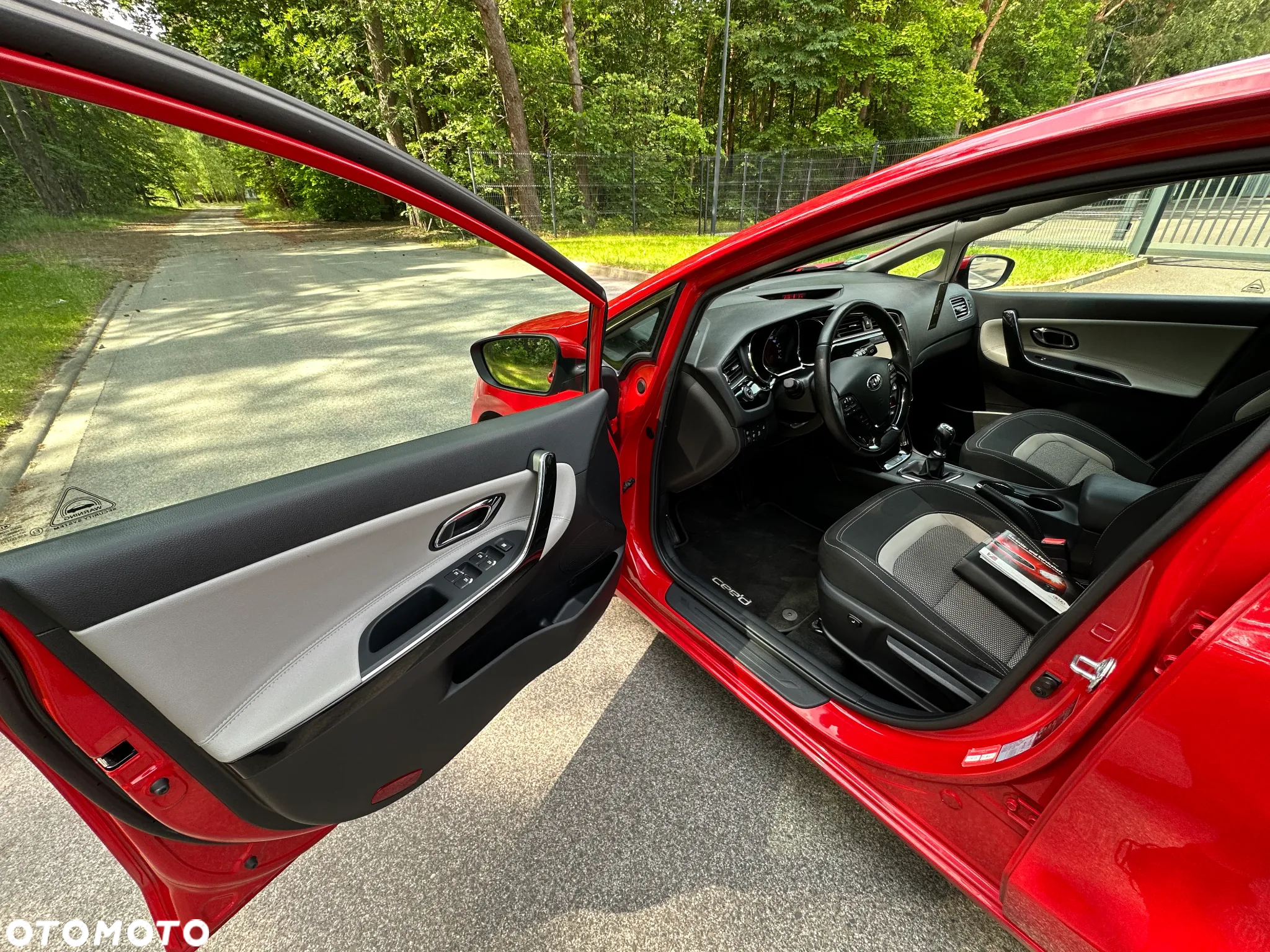 Kia Ceed 1.6 GDI Platinum Edition - 21