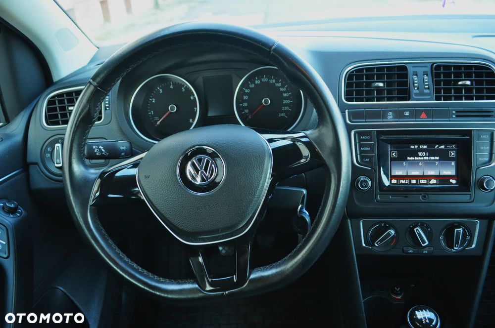 Volkswagen Polo 1.2 TSI (Blue Motion Technology) Comfortline - 16