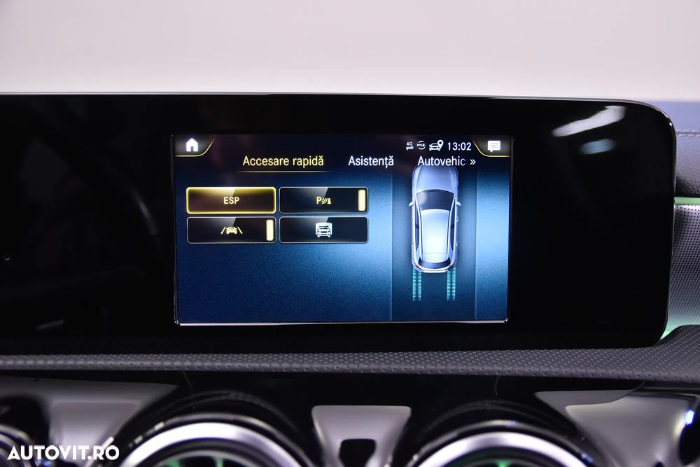 Mercedes-Benz A 220 - 18