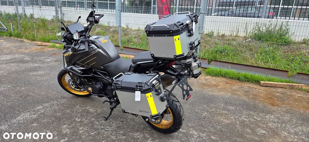 QJMOTOR 900 SX - 29
