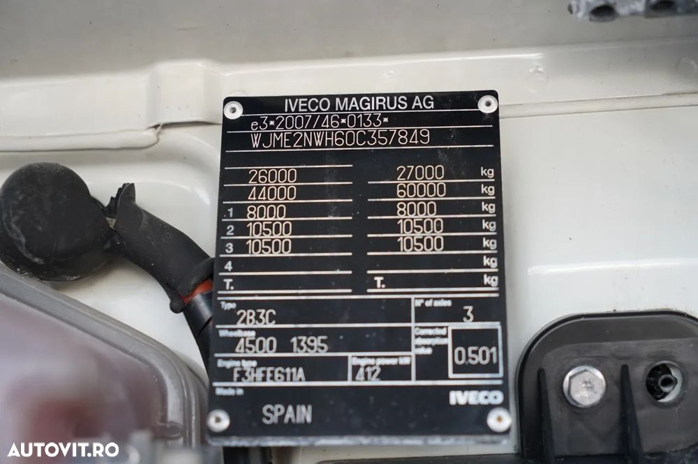 Iveco STRALIS 560 / 6X4 / PENTRU LEMN / PENTRU COPACI / PENTRU PĂDURE / REMORCĂ PALFINGER EPSILON / CAPACITATE DE RIDICARE - 5.250 KG - 38
