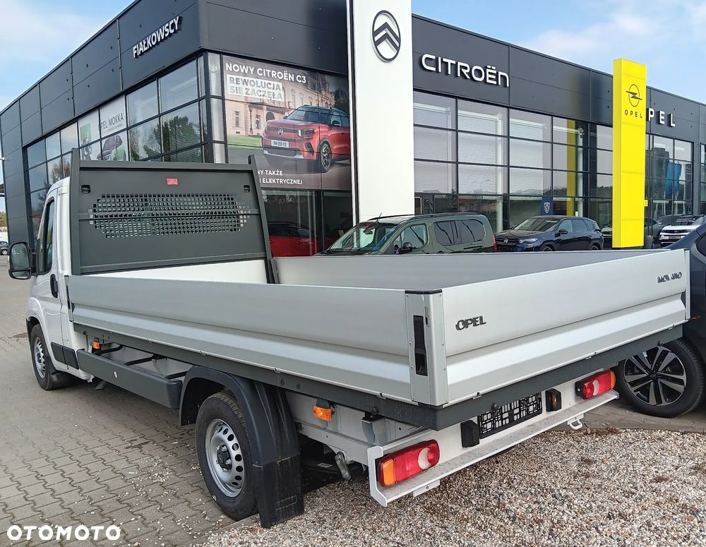 Opel Movano Załogowe ze skrzynią fabryczną - 3