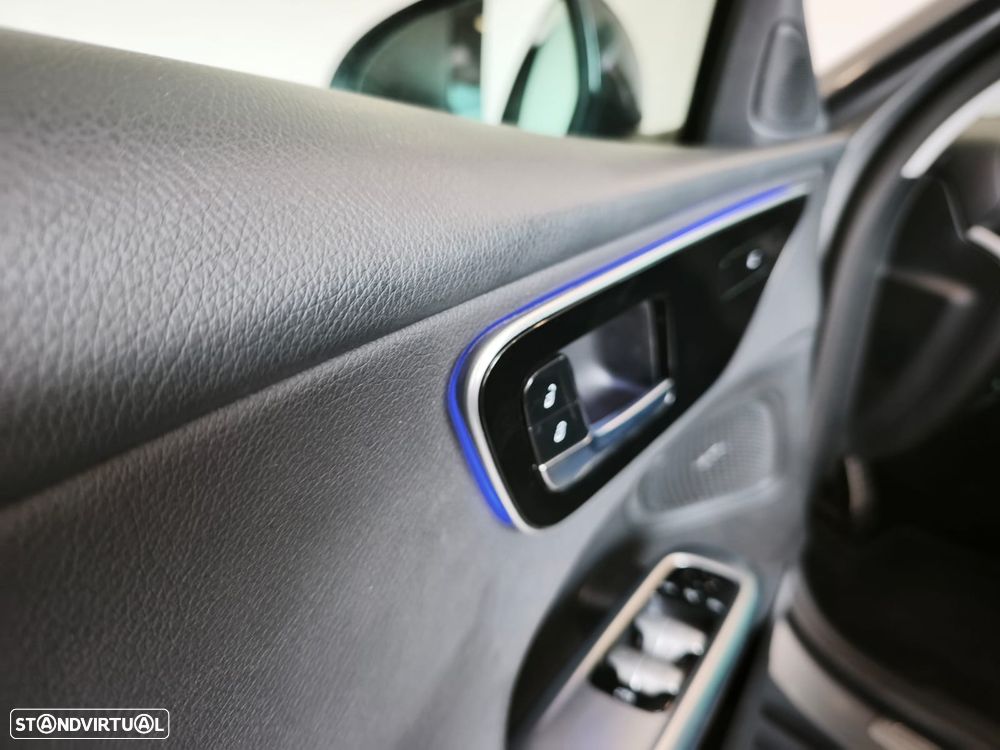 Mercedes-Benz C 300 d 9G-TRONIC Avantgarde Advanced - 33