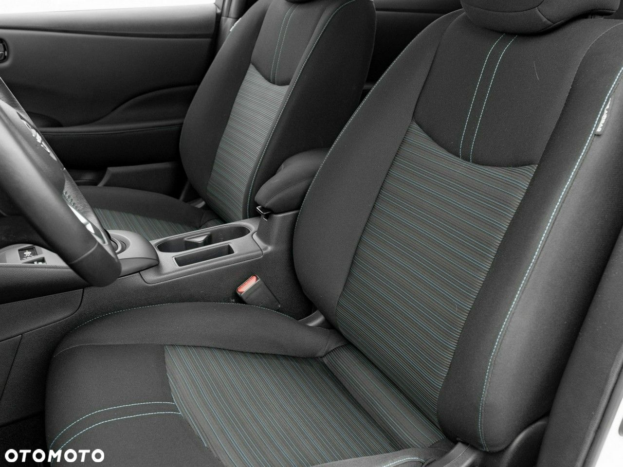 Nissan Leaf - 15