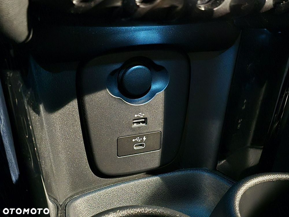 MINI John Cooper Works - 23