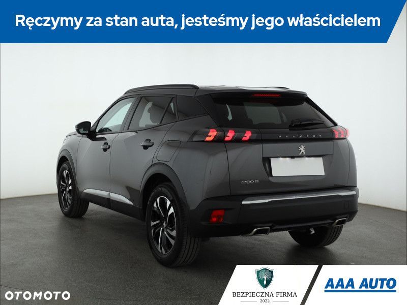 Peugeot 2008 - 6