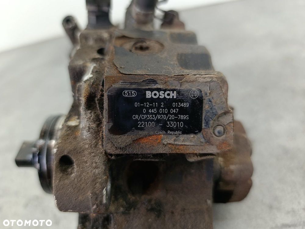 POMPA WTRYSKOWA TOYOTA YARIS VERSO 22100-33010 0445010047  BOSCH 1.4 D-4D - 6