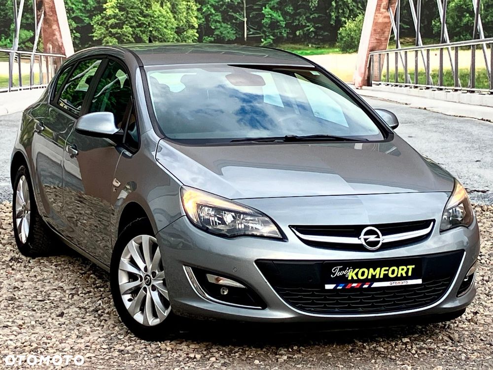 Opel Astra 1.6 Turbo 150 Jahre - 2