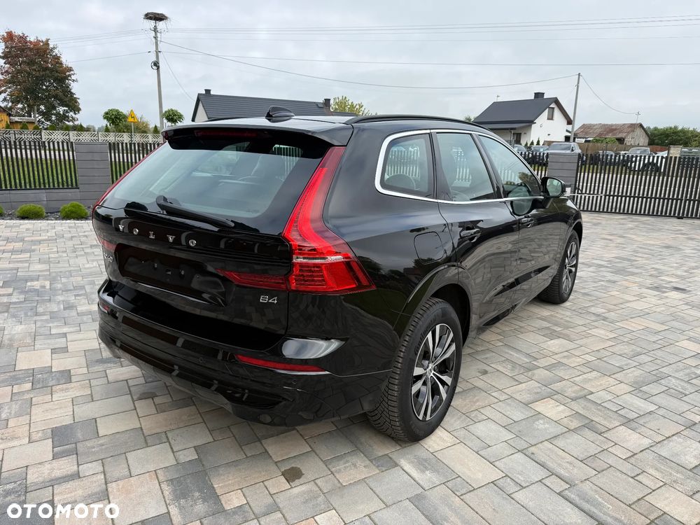 Volvo XC 60 B4 D Ultimate Dark - 17