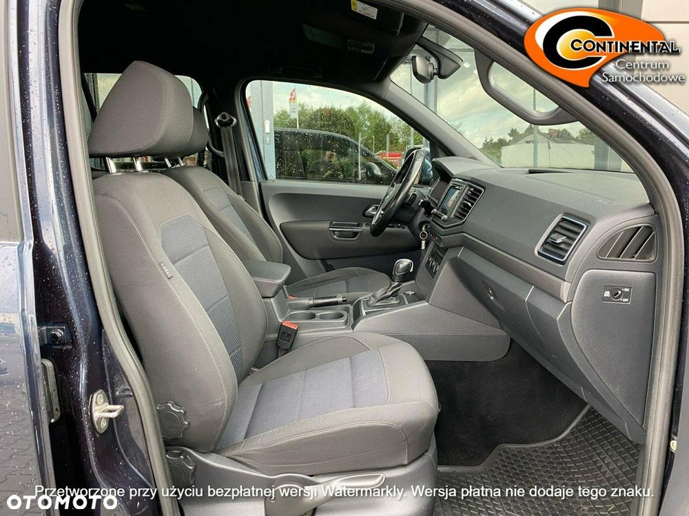 Volkswagen Amarok - 11