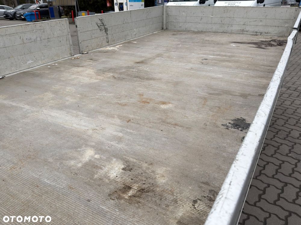 Volkswagen CRAFTER - 12