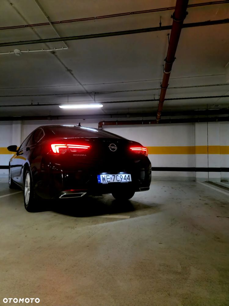 Opel Insignia 2.0 CDTI Elegance S&S - 4