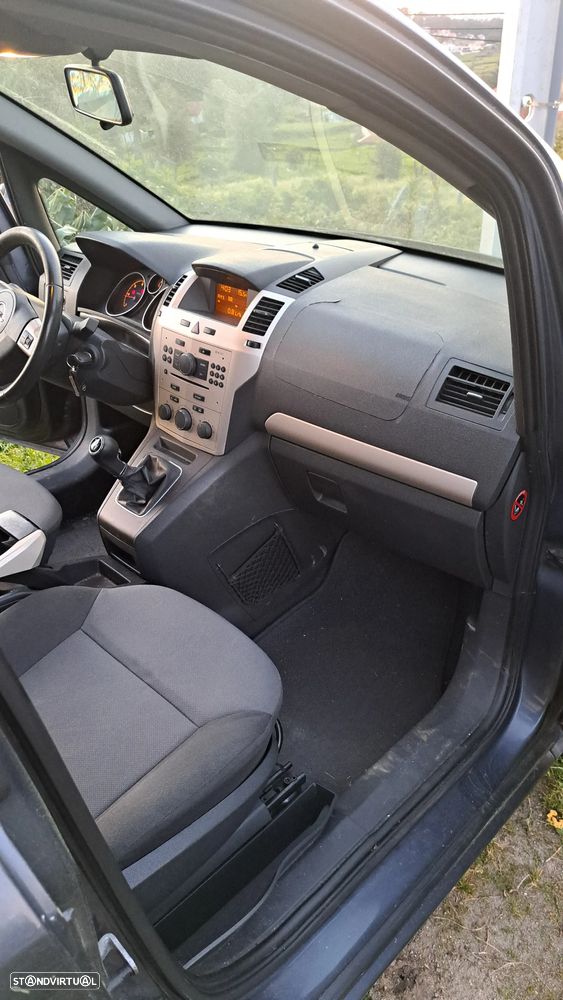 Opel Zafira 1.7 CDTI Cosmo - 3
