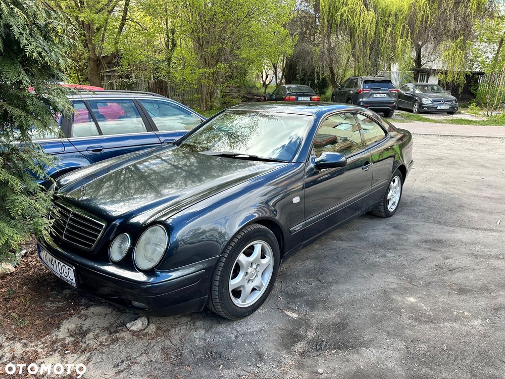 Mercedes-Benz CLK - 26