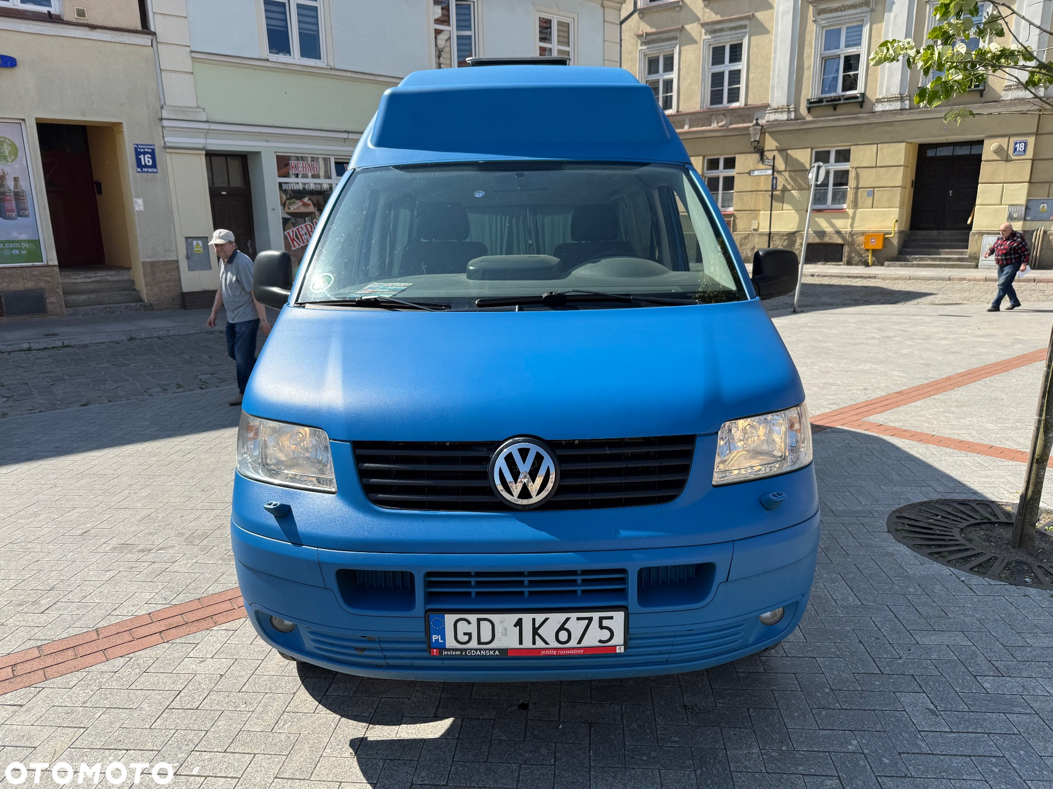 Volkswagen Multivan - 2