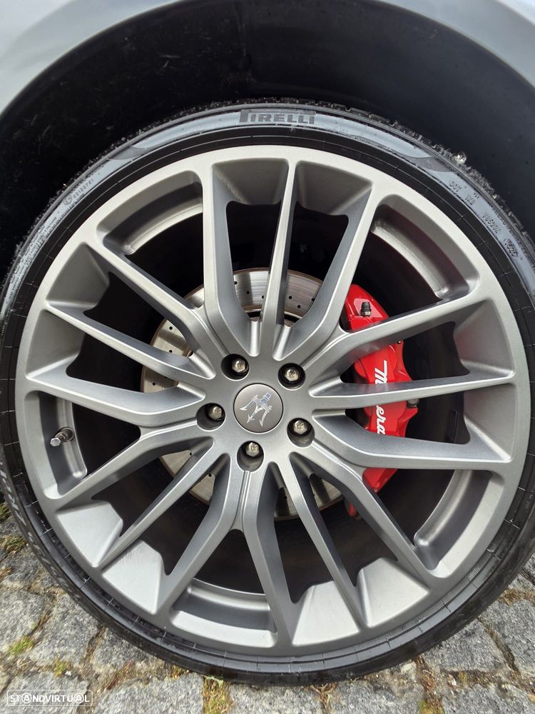Maserati Ghibli 3.0 V6 - 2