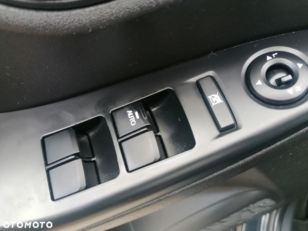 Hyundai ix20 1.4 Premium - 21