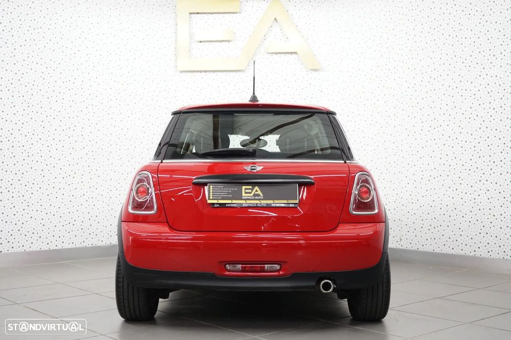 MINI 3 Portas One D - 5