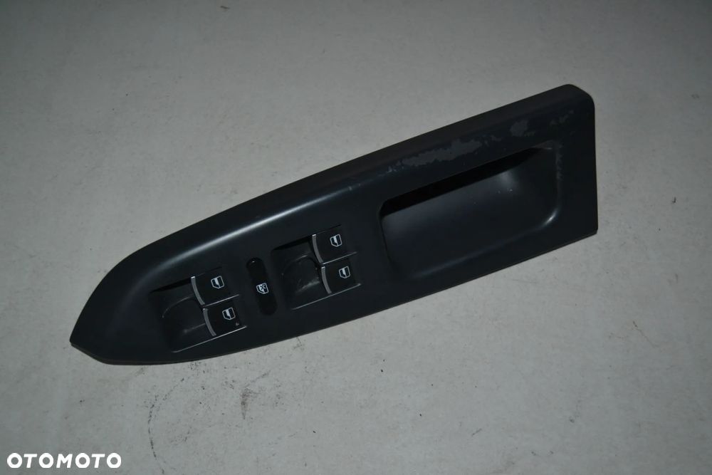 VW TOURAN CADDY 10-15 PANEL STEROWANIA 4 X SZYB ELEKTRYCZNYCH 1T1867371H 5K4959857 - 1