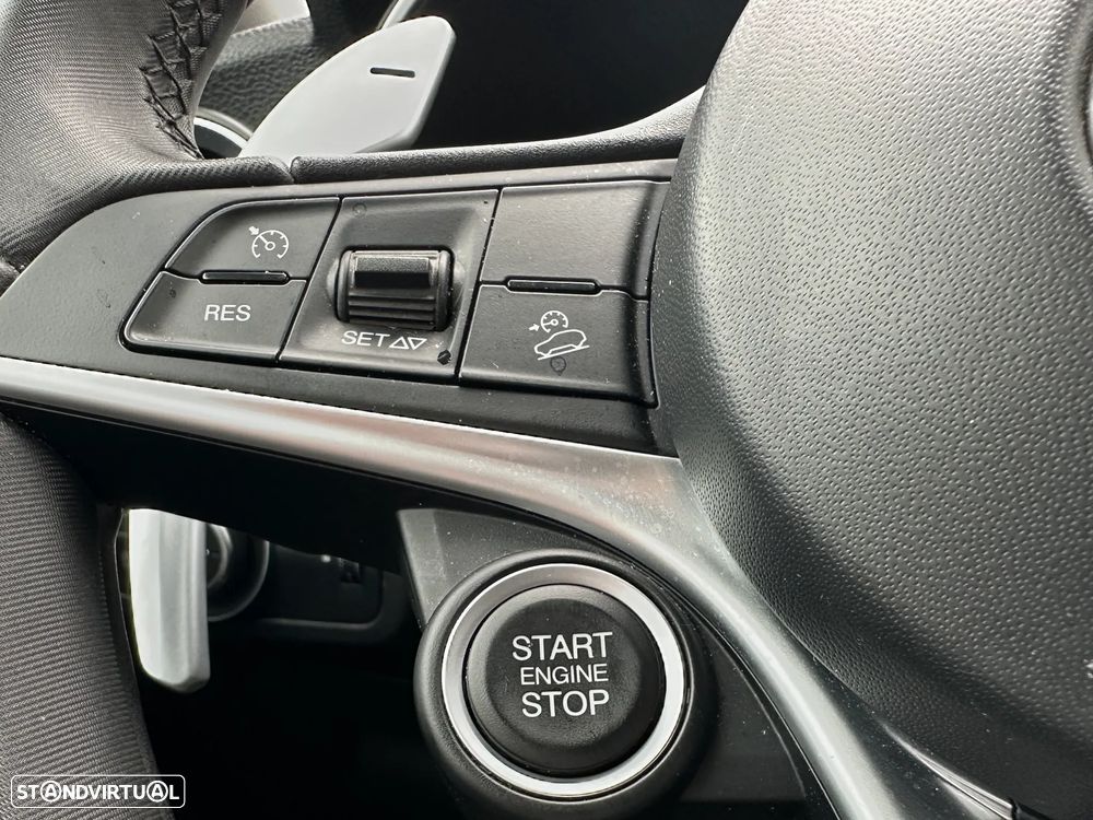 Alfa Romeo Stelvio 2.2 D Super AT8 - 29