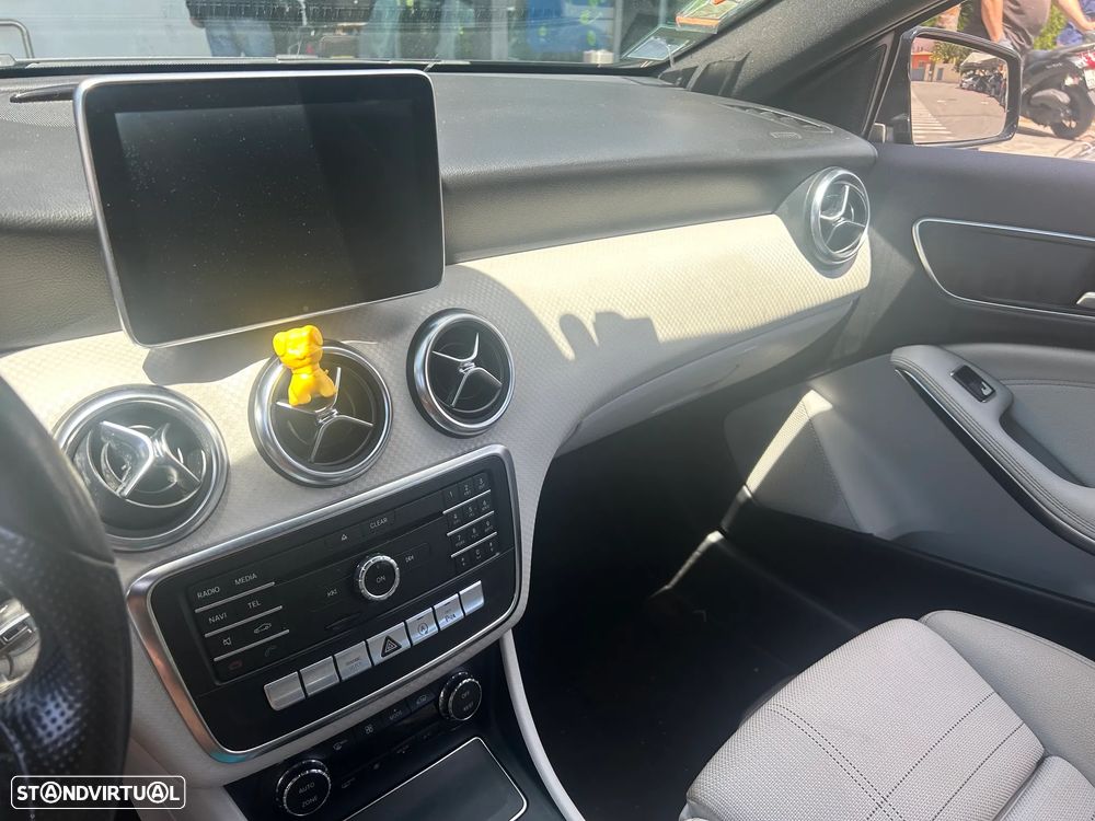 Mercedes-Benz A 180 CDI BE Edition AMG Line - 2