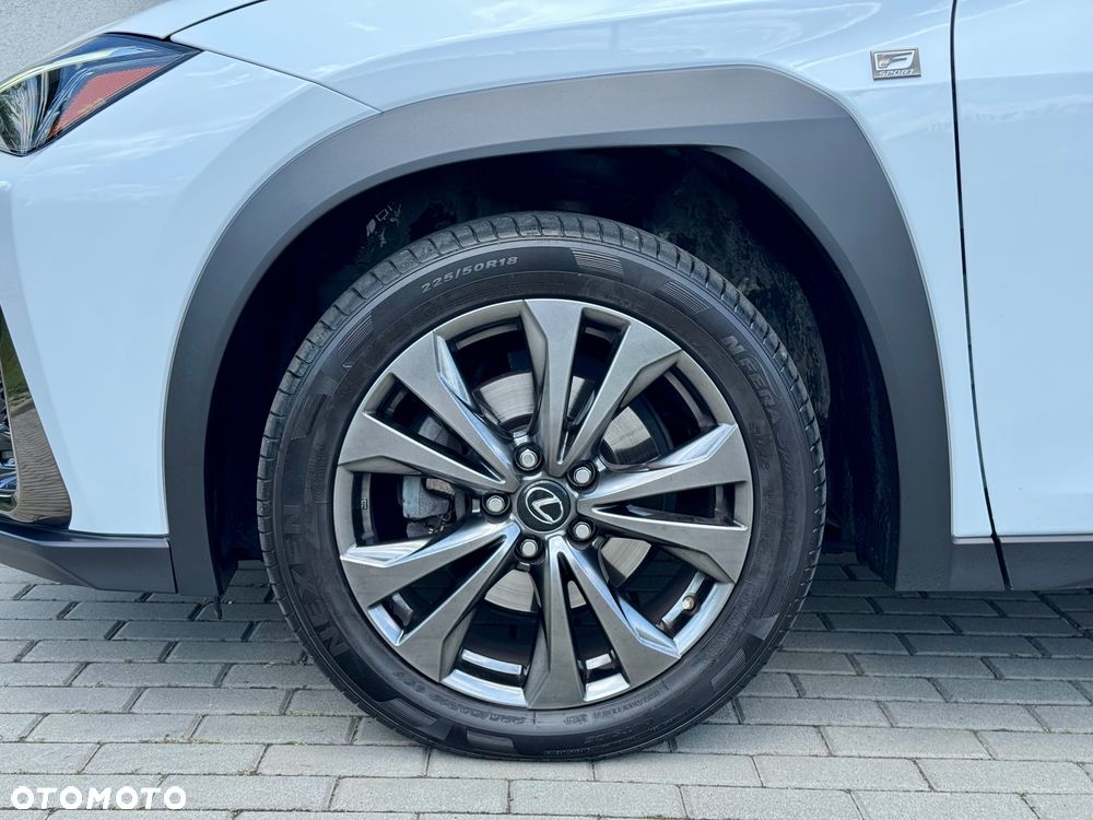 Lexus UX 250h GPF F Sport AWD - 5