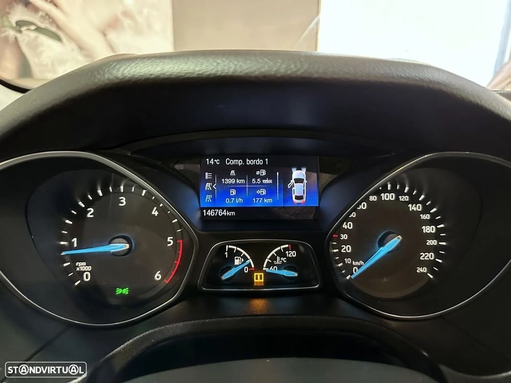 Ford Focus SW 1.5 TDCi Titanium - 28