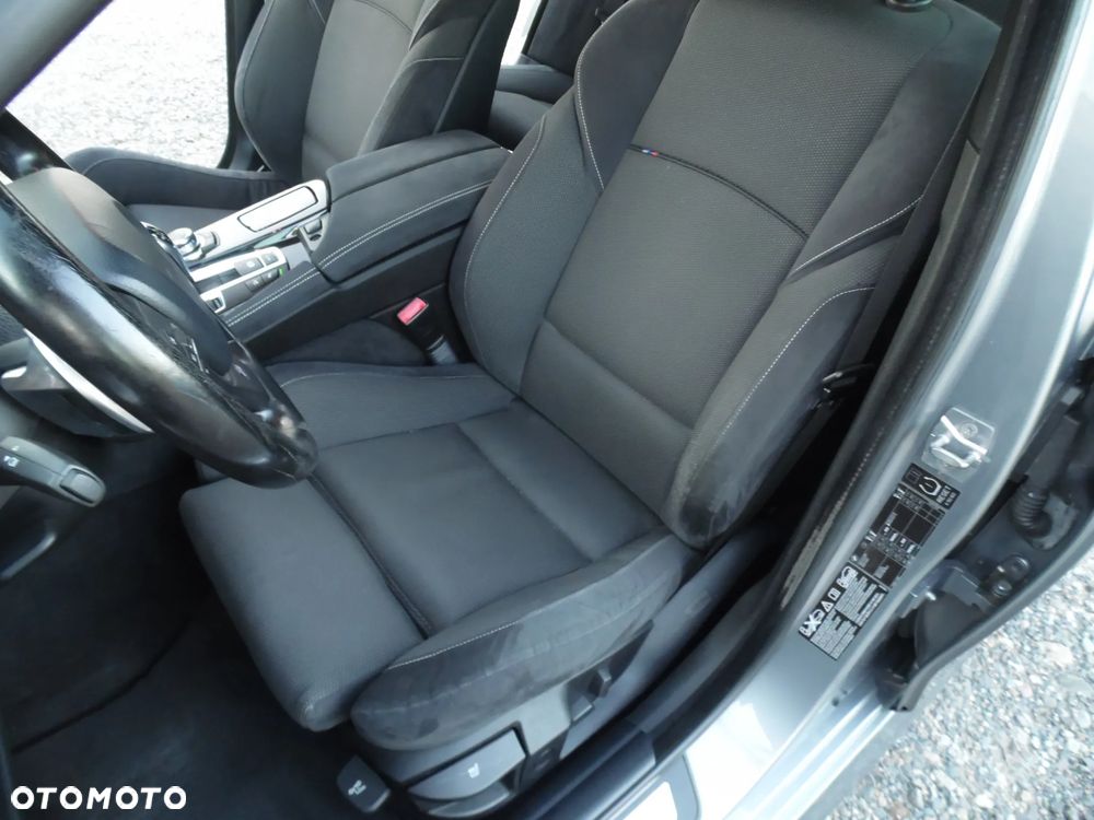 BMW Seria 5 525d xDrive Sport-Aut - 6