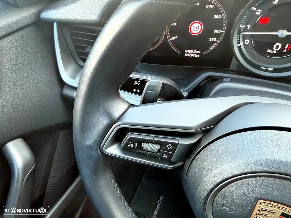 Porsche 911 (992) Carrera PDK - 16