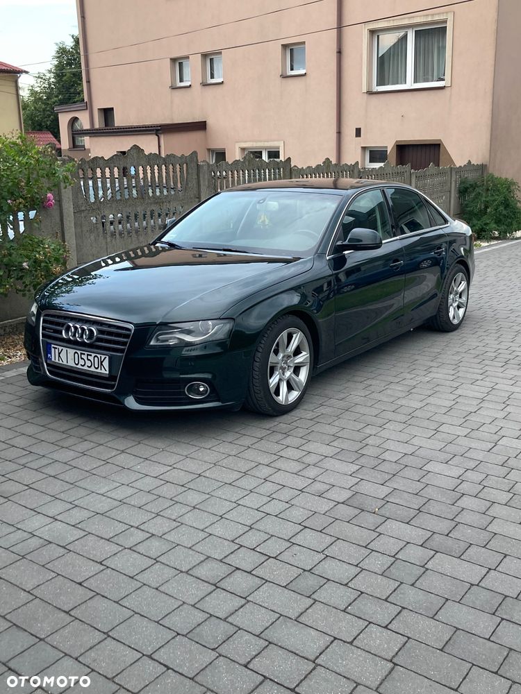 Audi A4 Limousine - 17