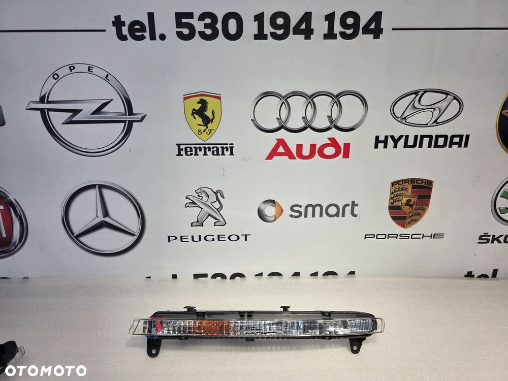 AUDI Q7 4L0 06-09 LEWY / PRAWY KIERUNKOWSKAZ NR 4L0953042 / 89313125 , 89313119 NR AUKCJI KB65 - 11